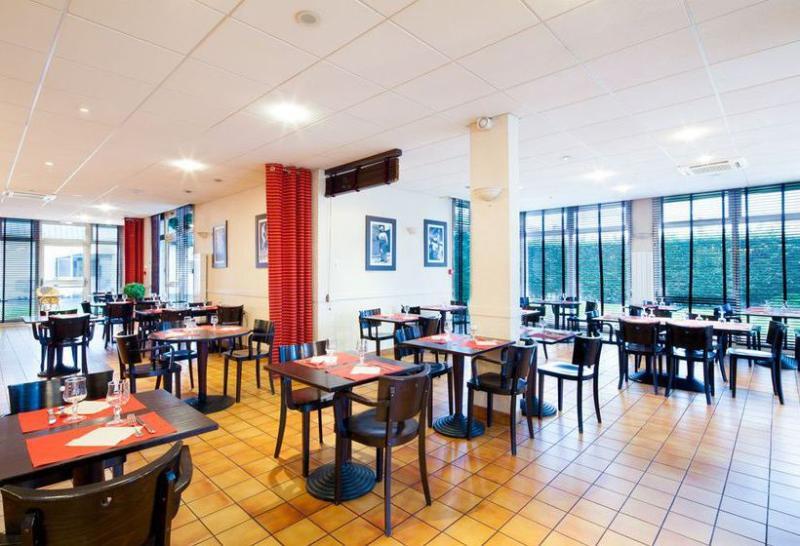 Hotel Kyriad Montluçon - Victor Saint-Victor-des-Oules