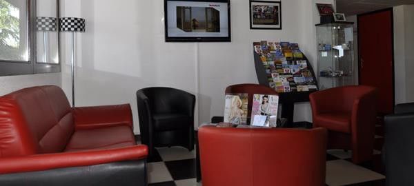 Kyriad Montlucon - Victor Hotel Saint-Victor-des-Oules